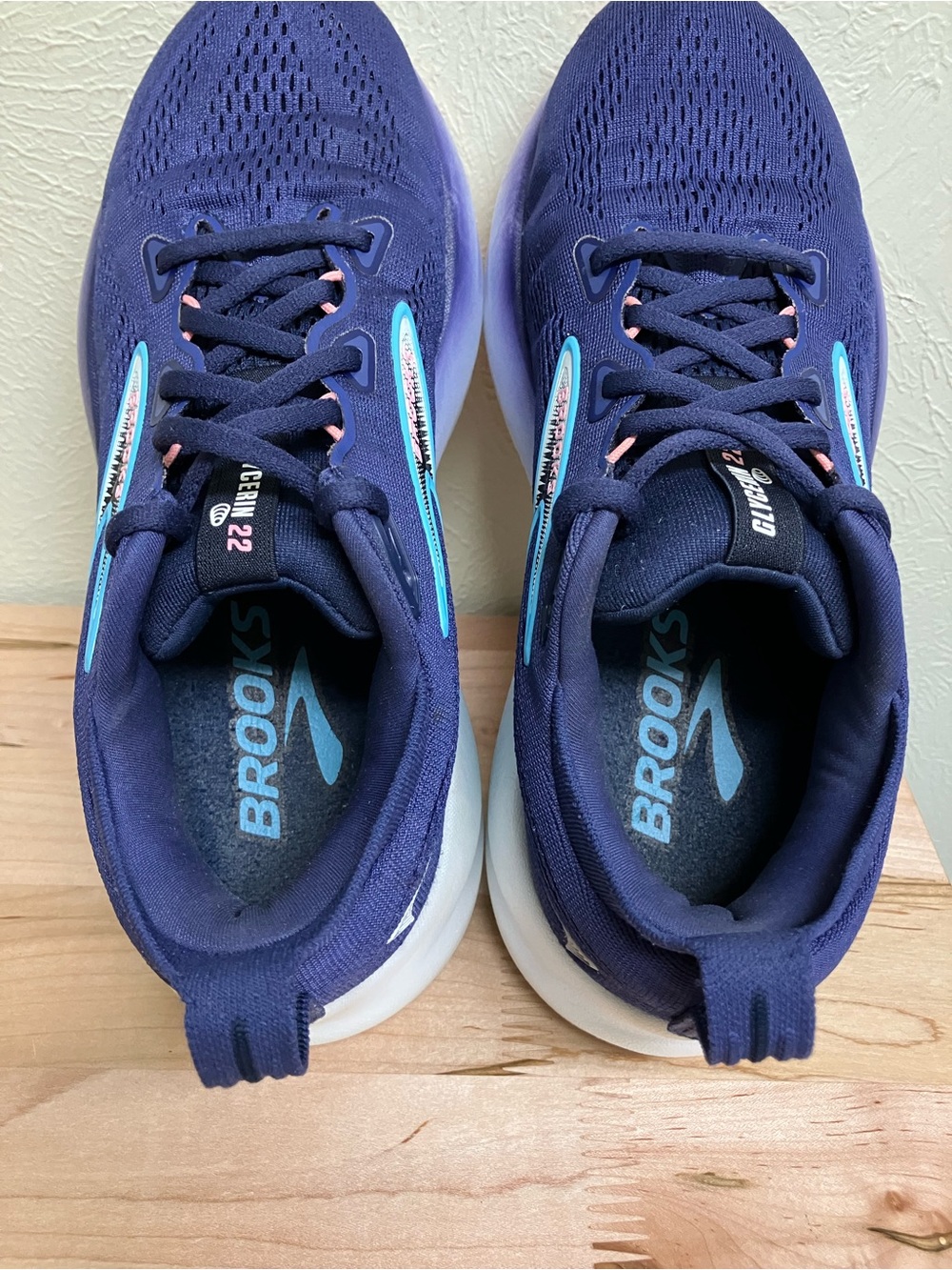 Brooks Women's Glycerine 22 - Picture 11 of 15
